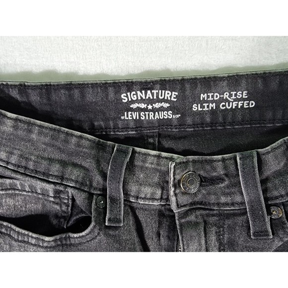 Levi's Signature Jeans Mid-Rise Slim Cuffed Women's Premium Denim Size 4 - Picture 4 of 16